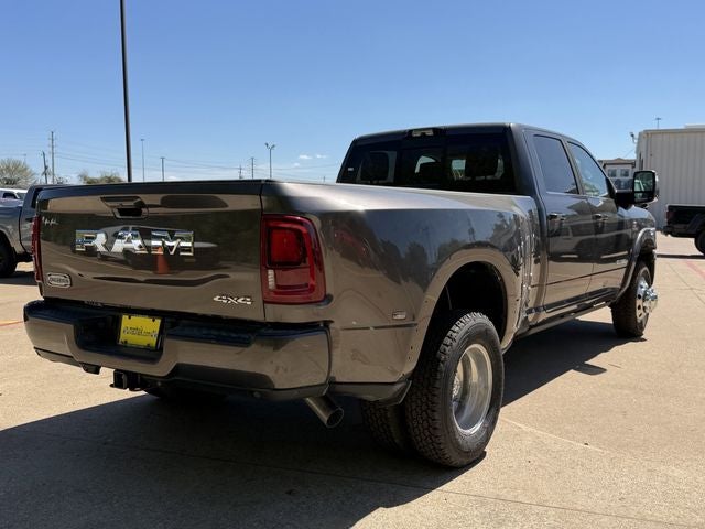 2026 RAM 3500 RAM 3500 LIMITED LONGHORN CREW CAB 4X4 8' BOX