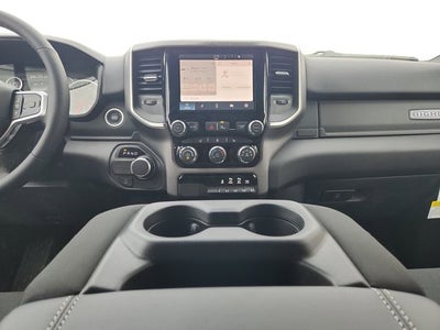 2026 RAM 1500 BIG HORN CREW CAB 4X2 5'7' BOX