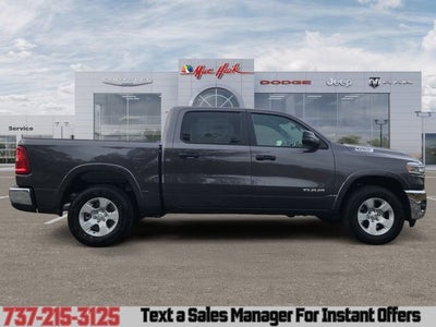 2026 RAM 1500 BIG HORN CREW CAB 4X2 5'7' BOX