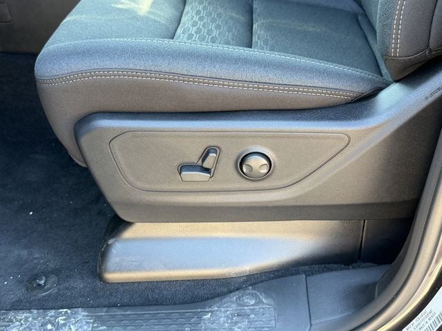 2026 RAM 1500 BIG HORN CREW CAB 4X2 5'7' BOX