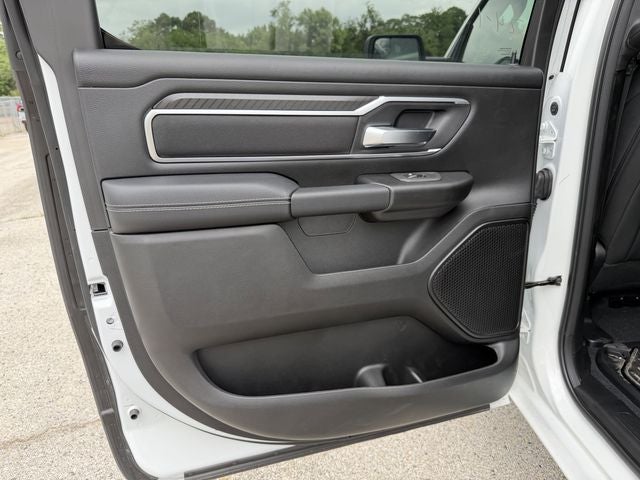 2026 RAM 1500 BIG HORN CREW CAB 4X2 5'7' BOX