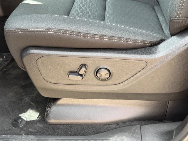 2026 RAM 1500 BIG HORN CREW CAB 4X2 5'7' BOX