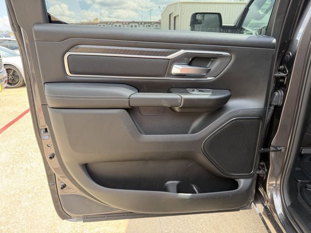 2026 RAM 1500 BIG HORN CREW CAB 4X2 5'7' BOX