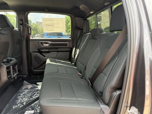 2026 RAM 1500 BIG HORN CREW CAB 4X2 5'7' BOX