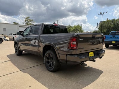 2026 RAM 1500 BIG HORN CREW CAB 4X2 5'7' BOX