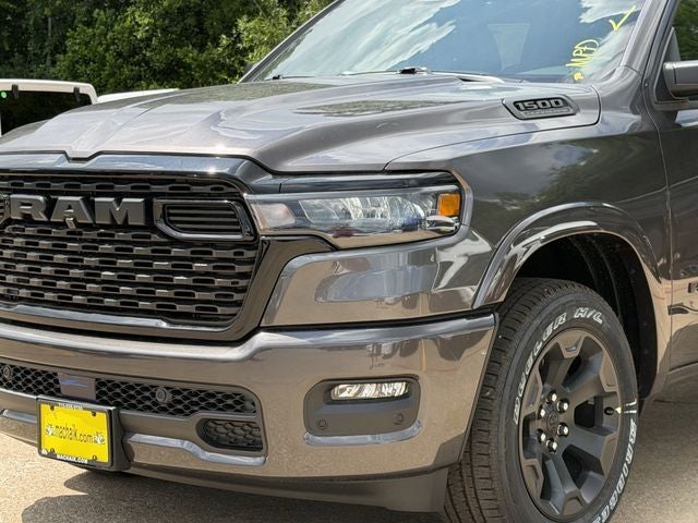 2026 RAM 1500 BIG HORN CREW CAB 4X2 5'7' BOX