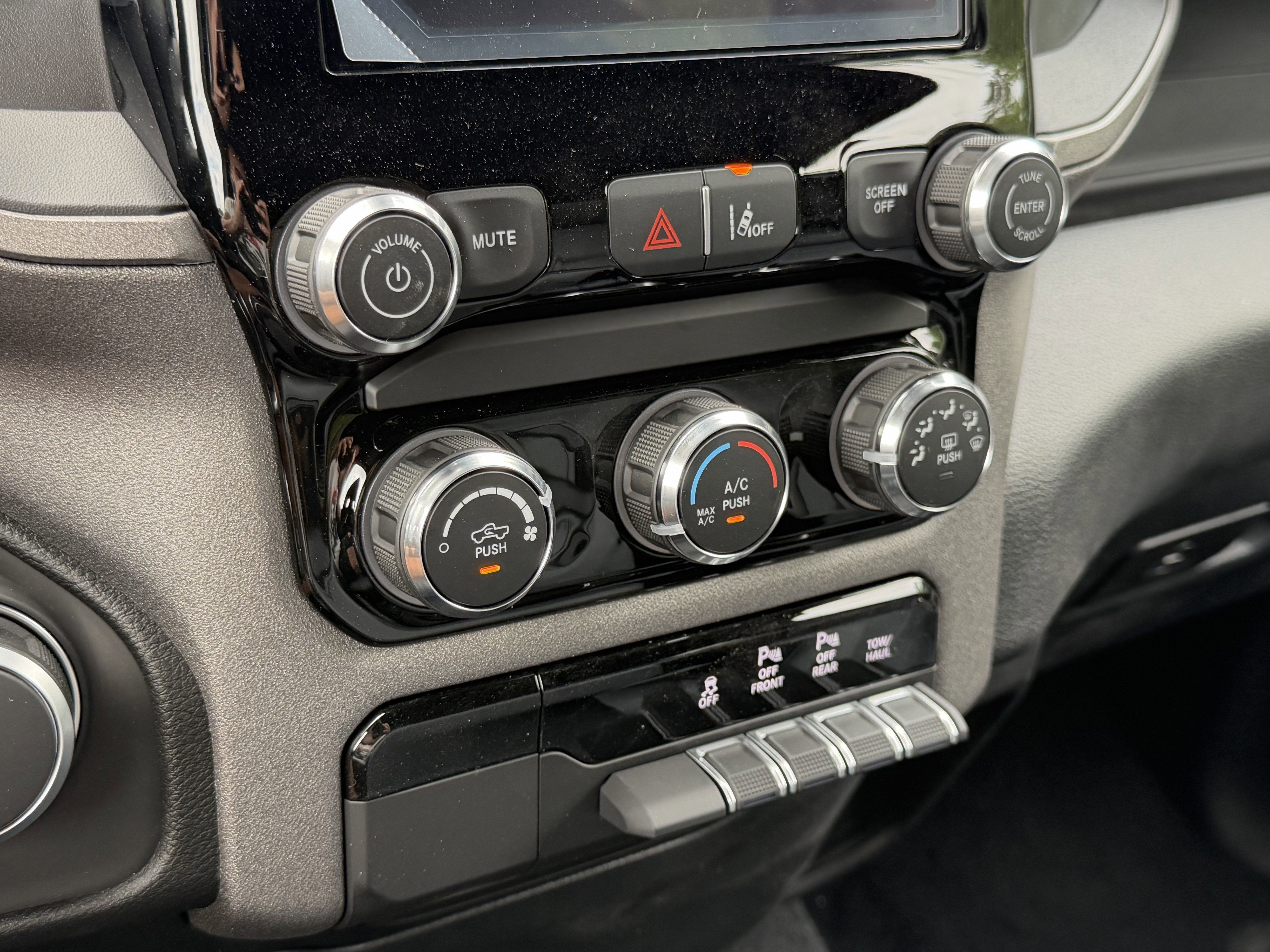 2026 RAM 1500 Tradesman