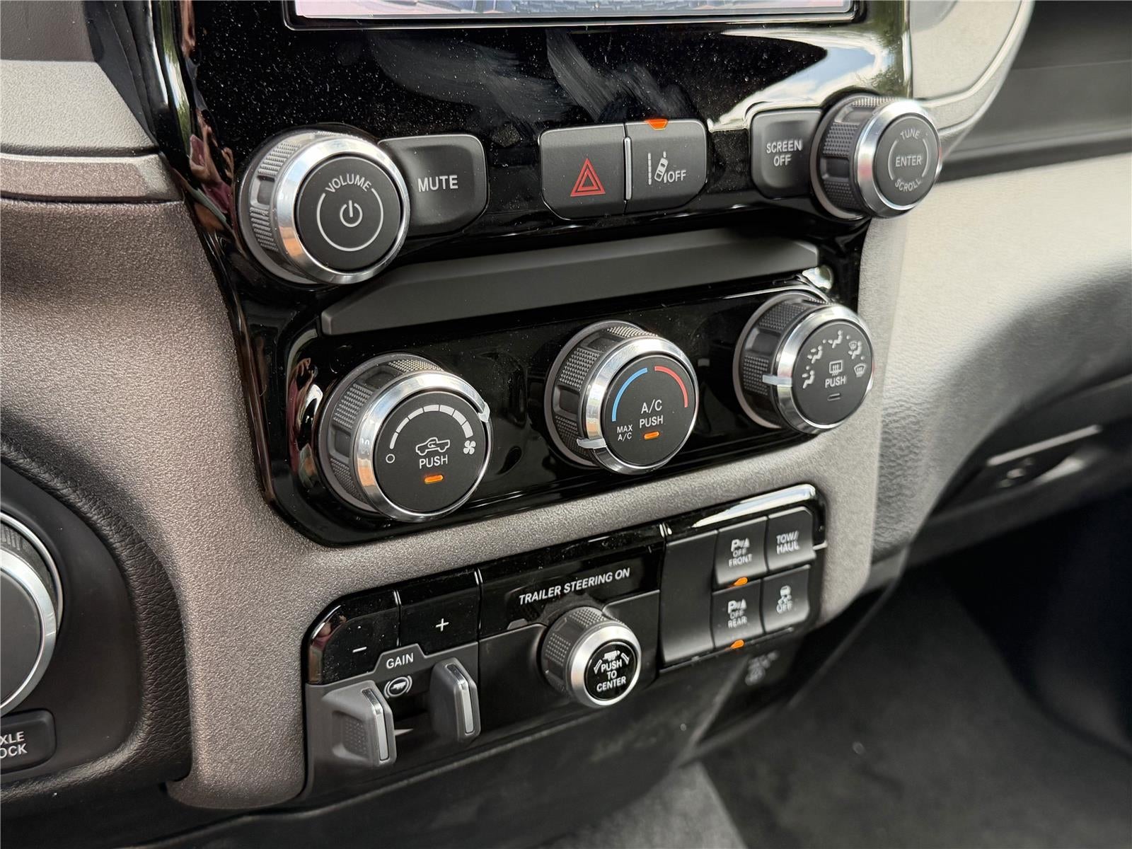 2026 RAM 1500 Warlock