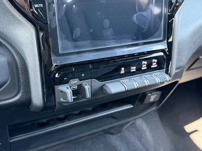 2026 RAM 2500 BLACK EXPRESS CREW CAB 4X4 6'4' BOX