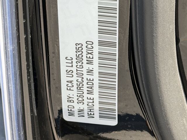 2026 RAM 2500 BLACK EXPRESS CREW CAB 4X4 6'4' BOX