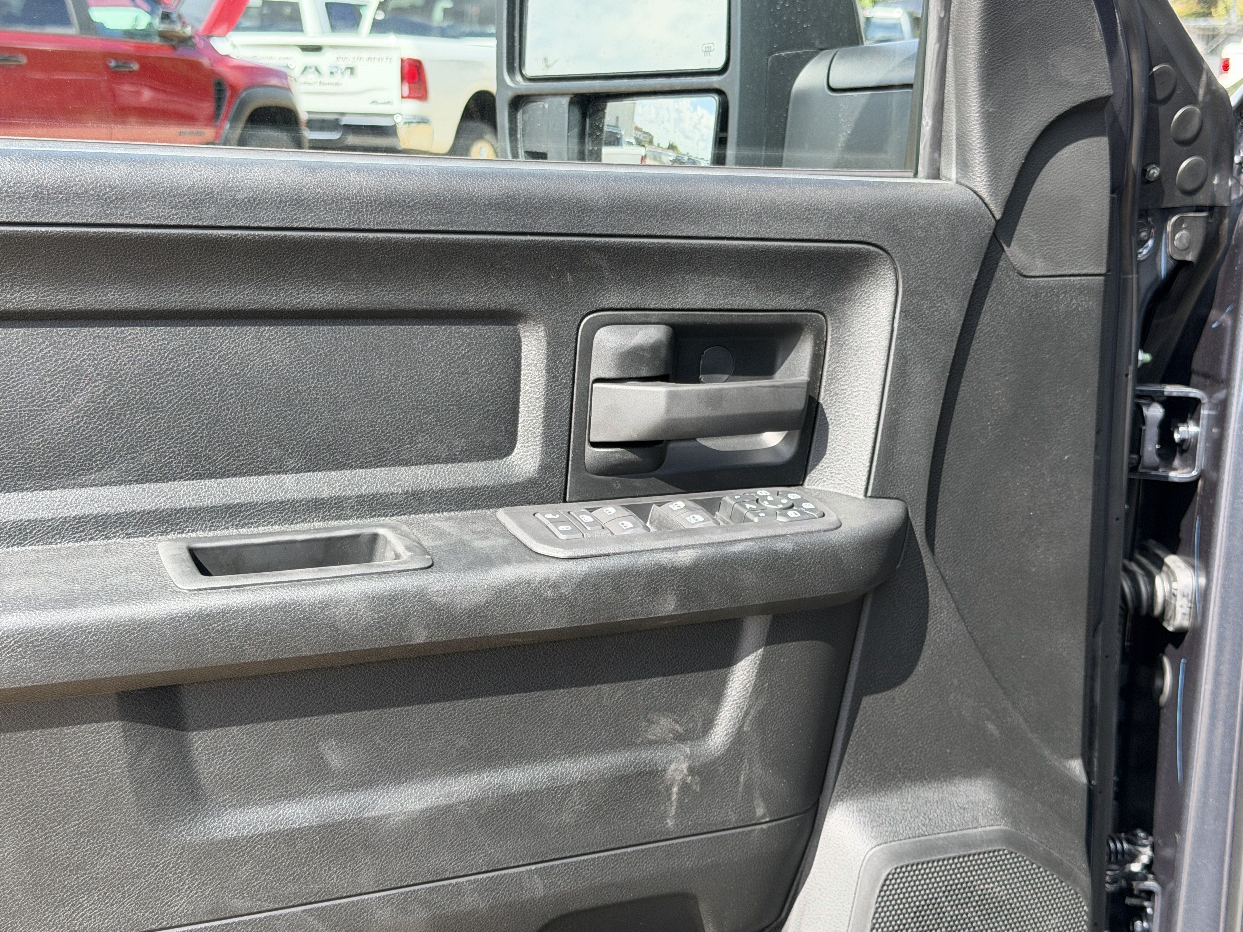 2026 RAM 2500 Black Express