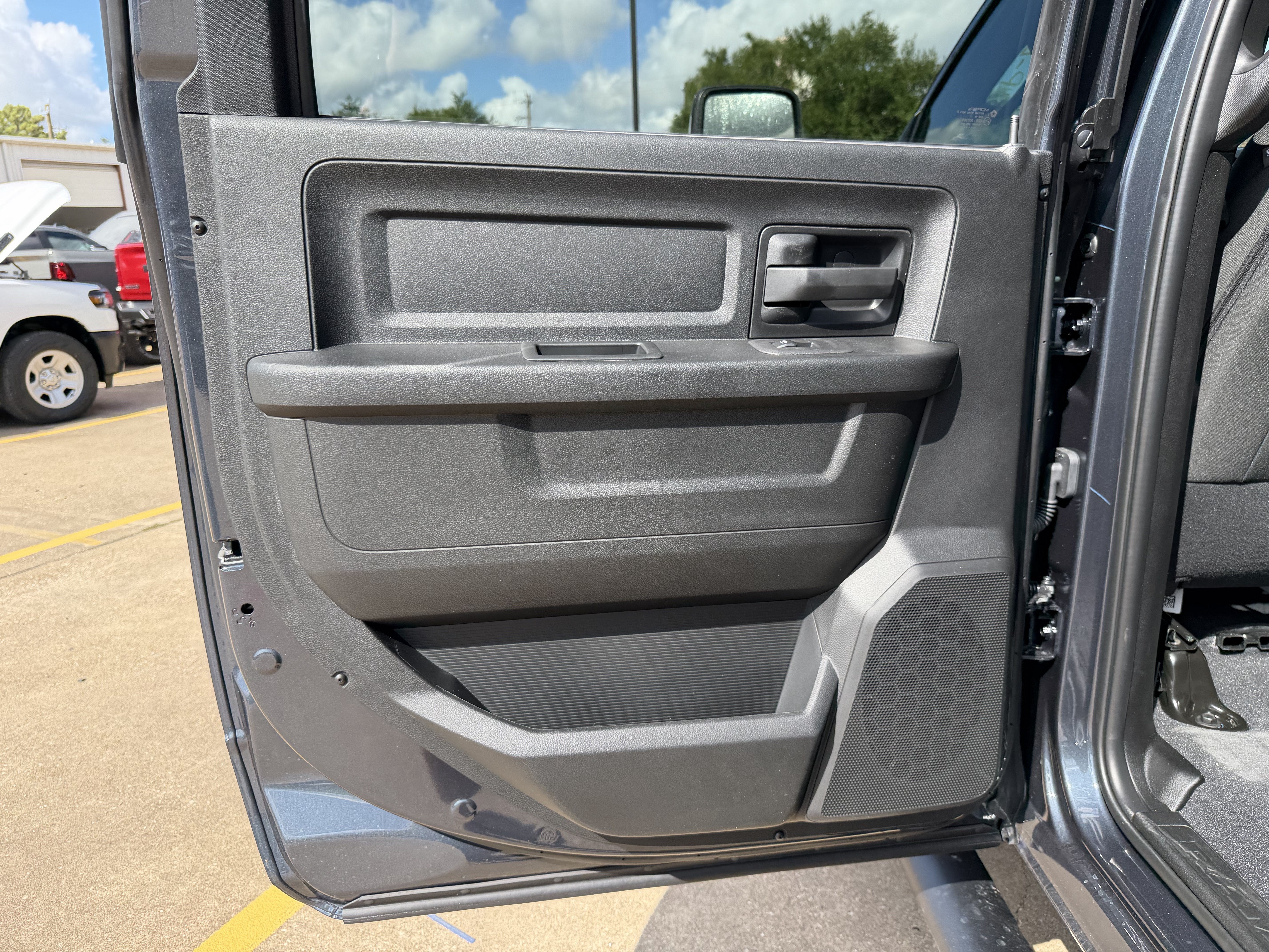 2026 RAM 2500 Black Express