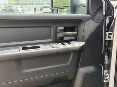 2026 RAM 2500 BLACK EXPRESS CREW CAB 4X4 6'4' BOX