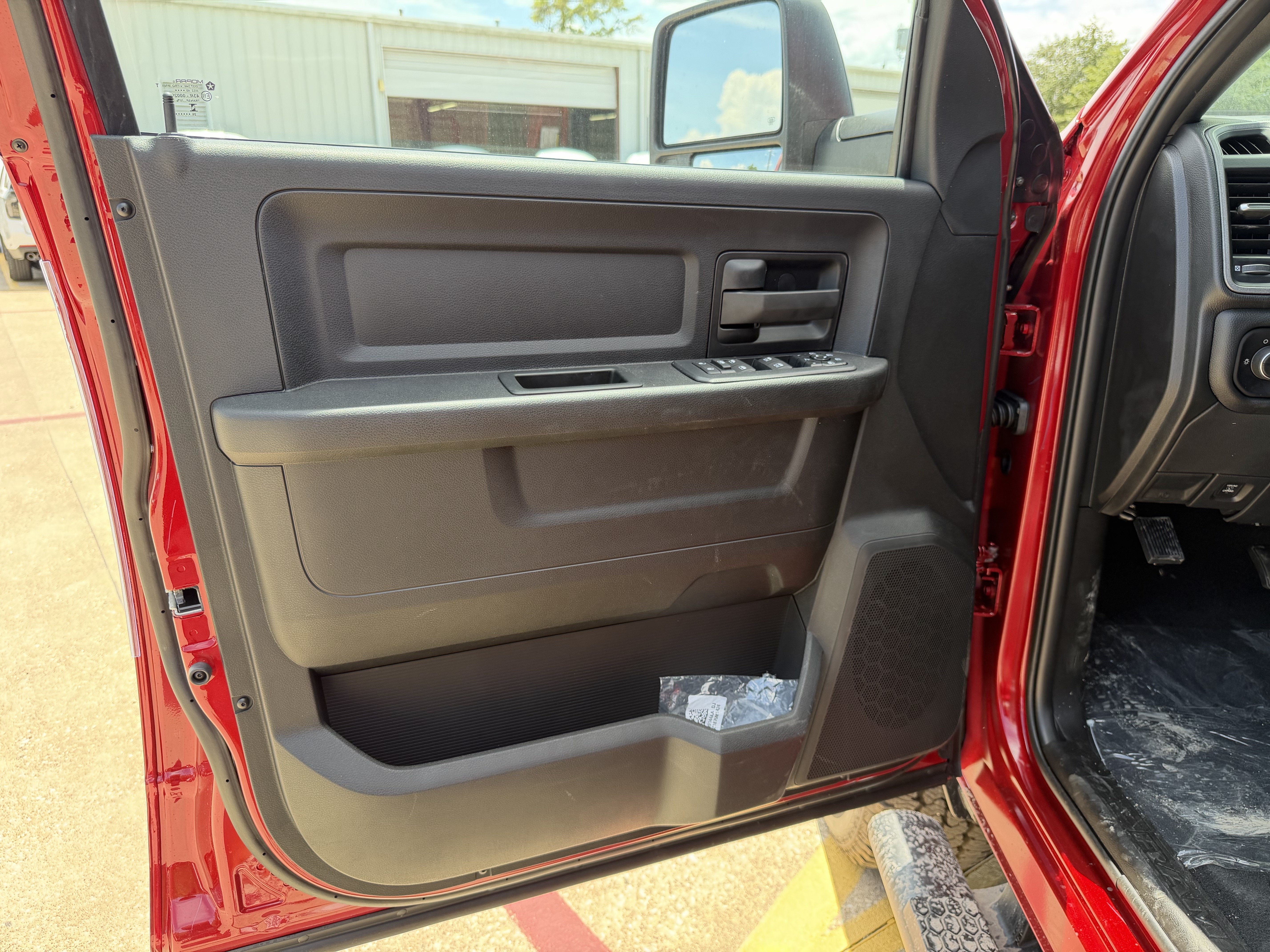 2027 RAM 2500 Black Express
