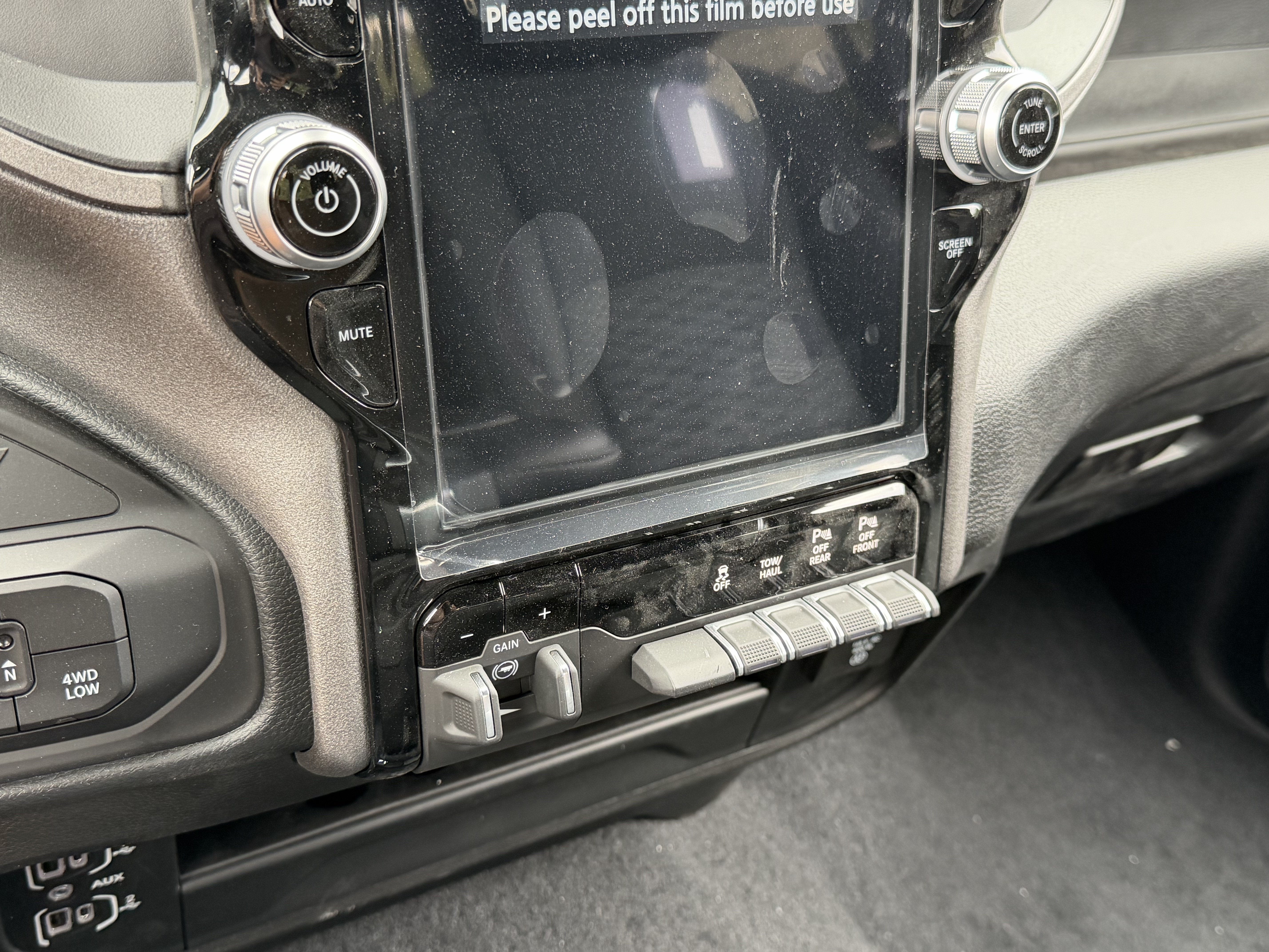 2026 RAM 2500 Black Express