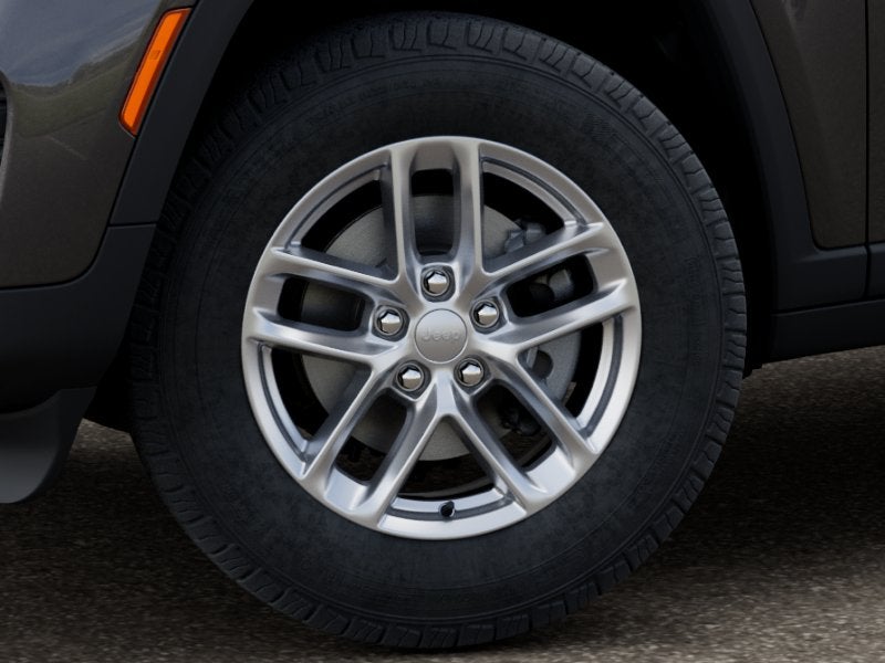 2026 Jeep Grand Cherokee GRAND CHEROKEE LAREDO X 4X2