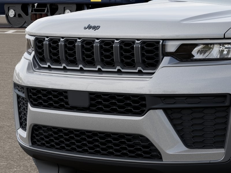 2026 Jeep Grand Cherokee L GRAND CHEROKEE L LAREDO ALTITUDE 4X2