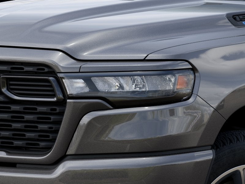 2026 RAM 1500 EXPRESS QUAD CAB 4X2 6'4' BOX
