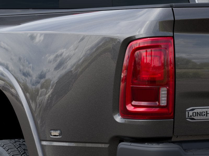 2026 RAM 3500 RAM 3500 LIMITED LONGHORN CREW CAB 4X4 8' BOX