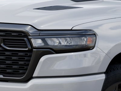2026 RAM 1500 EXPRESS CREW CAB 4X4 5'7' BOX
