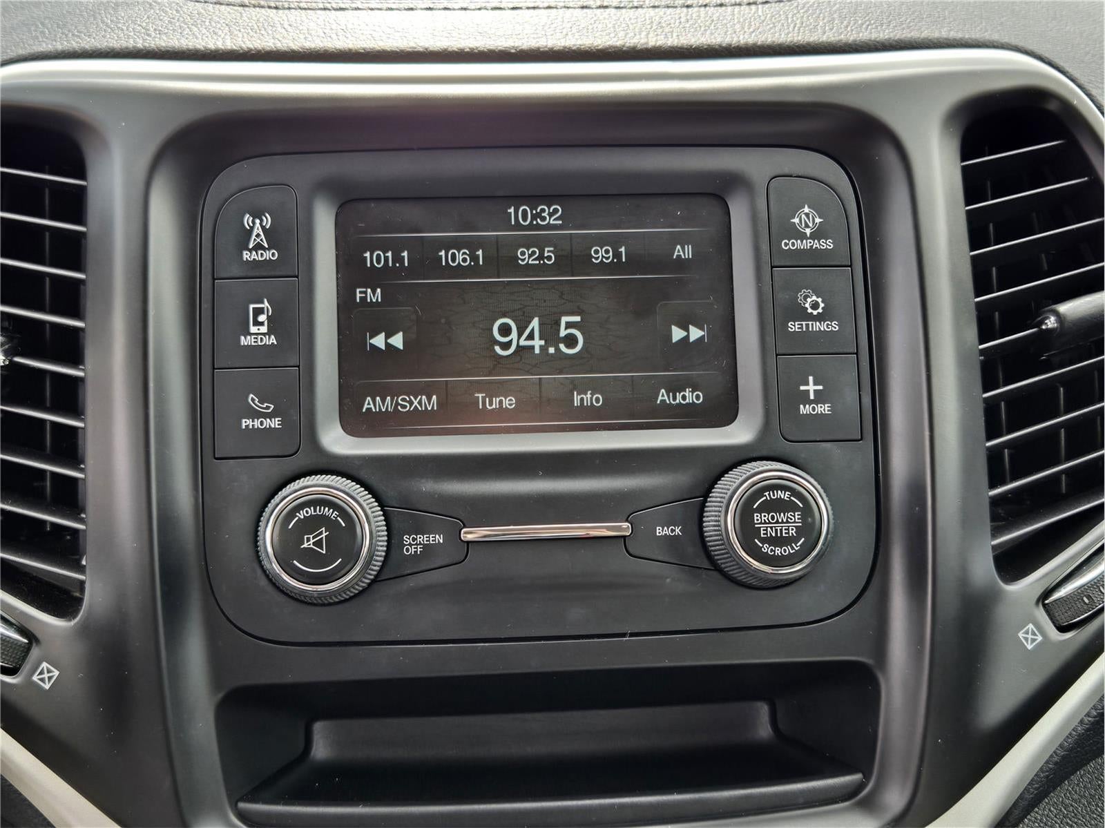 2014 Jeep Cherokee Sport