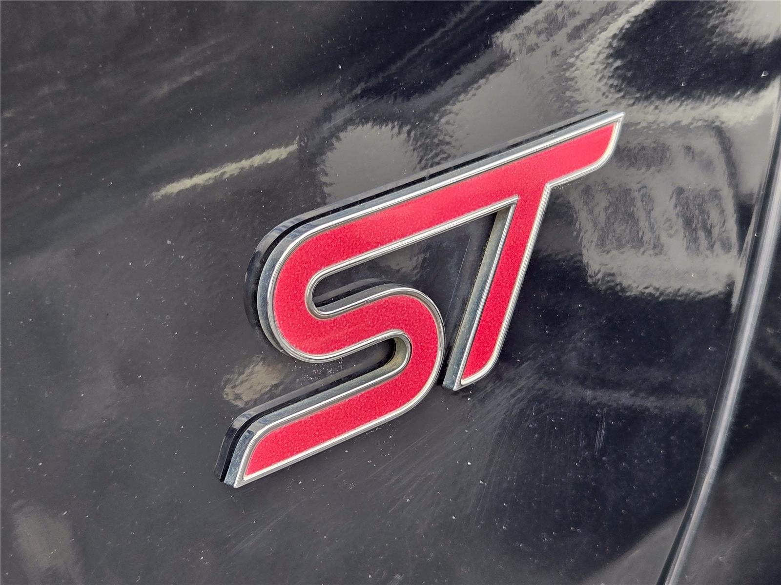 2017 Ford Focus ST