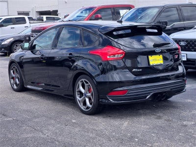 2017 Ford Focus ST
