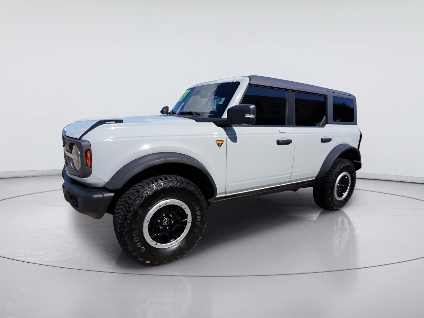 2023 Ford Bronco Badlands Advanced