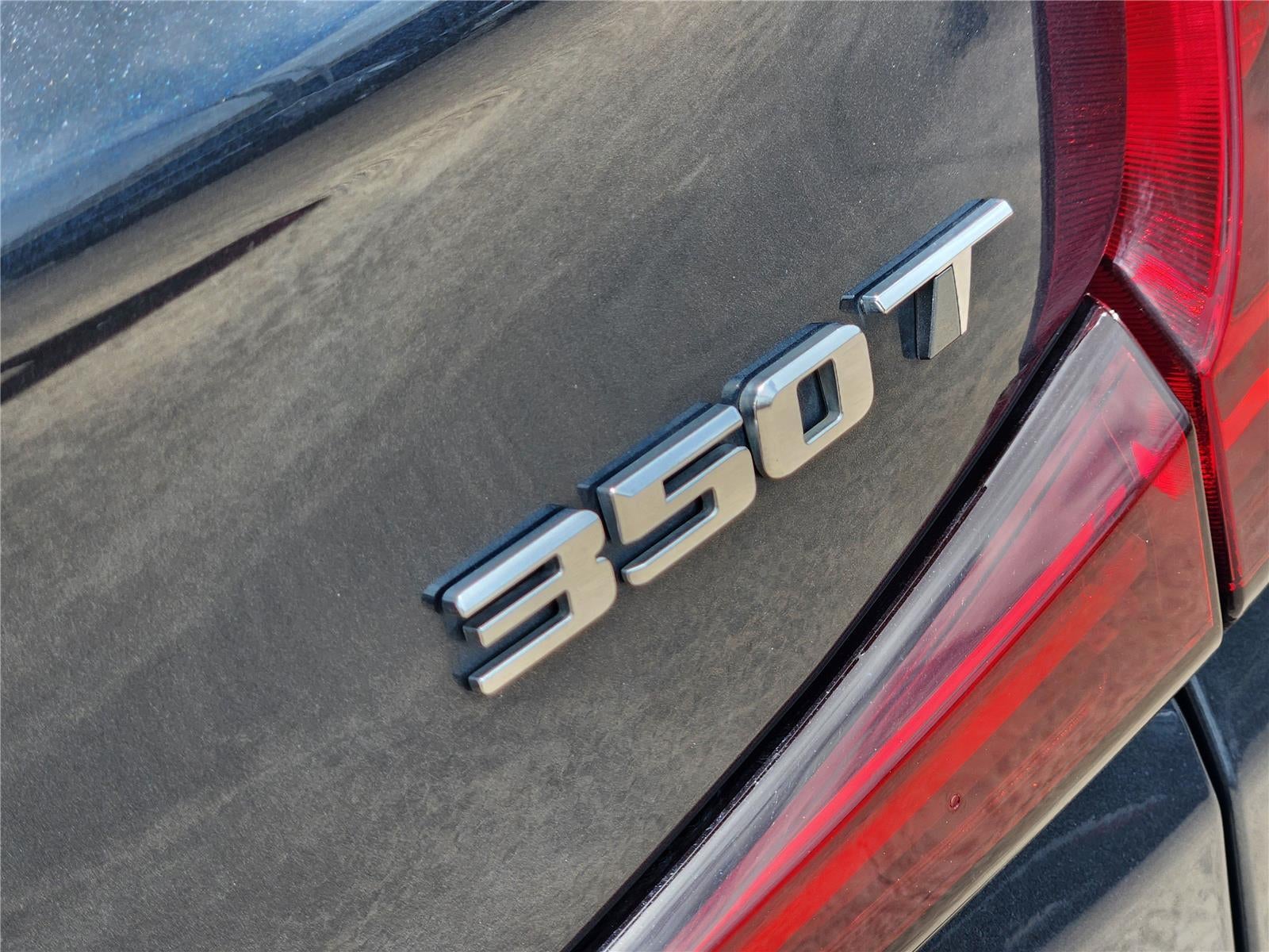 2021 Cadillac XT4 AWD Premium Luxury