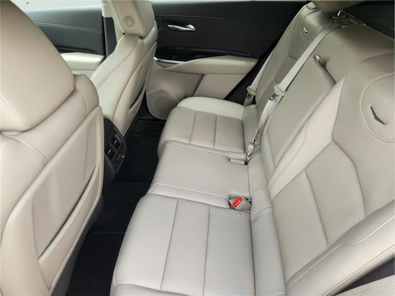 2021 Cadillac XT4 AWD Premium Luxury