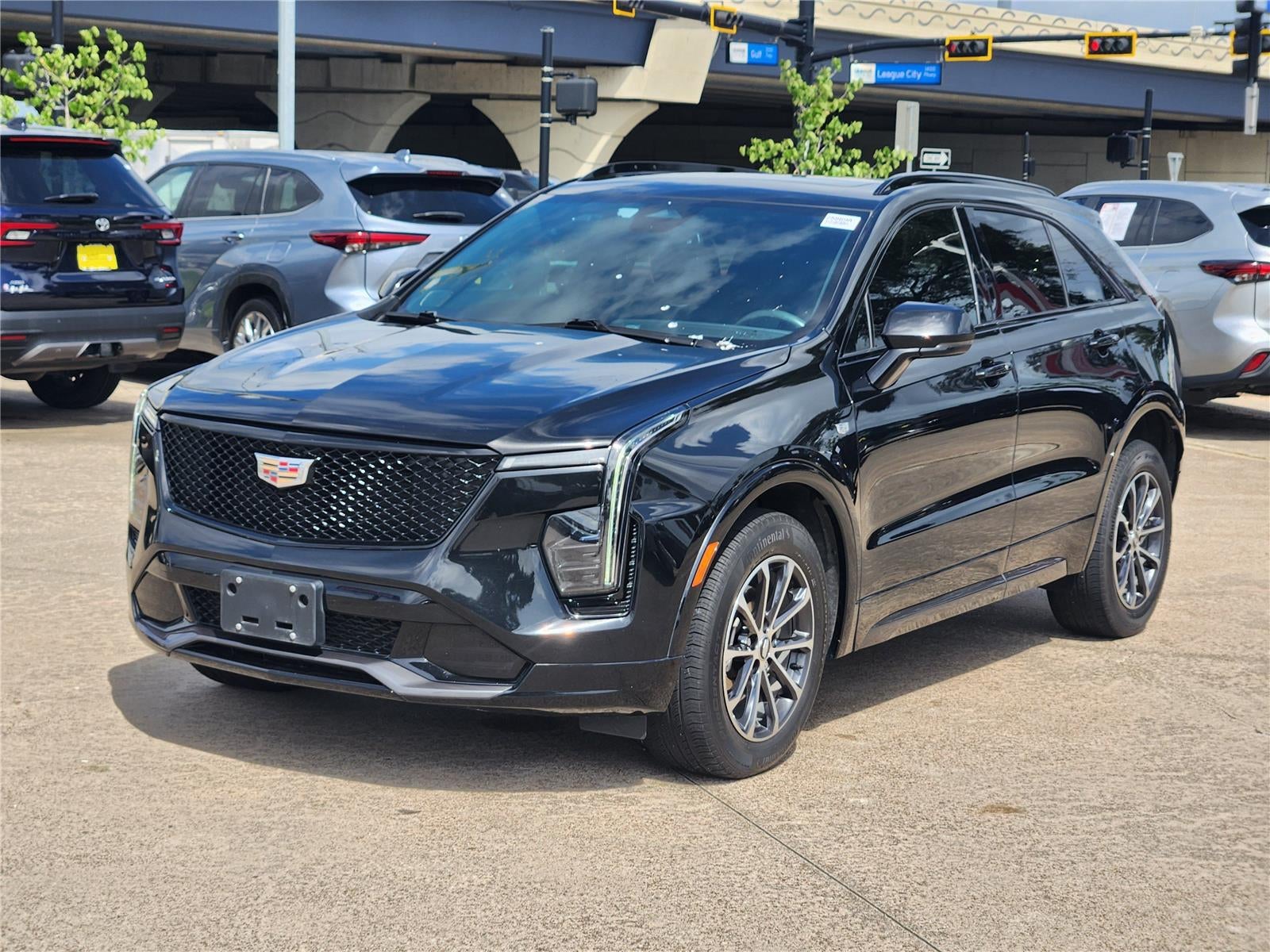 2024 Cadillac XT4 FWD Sport