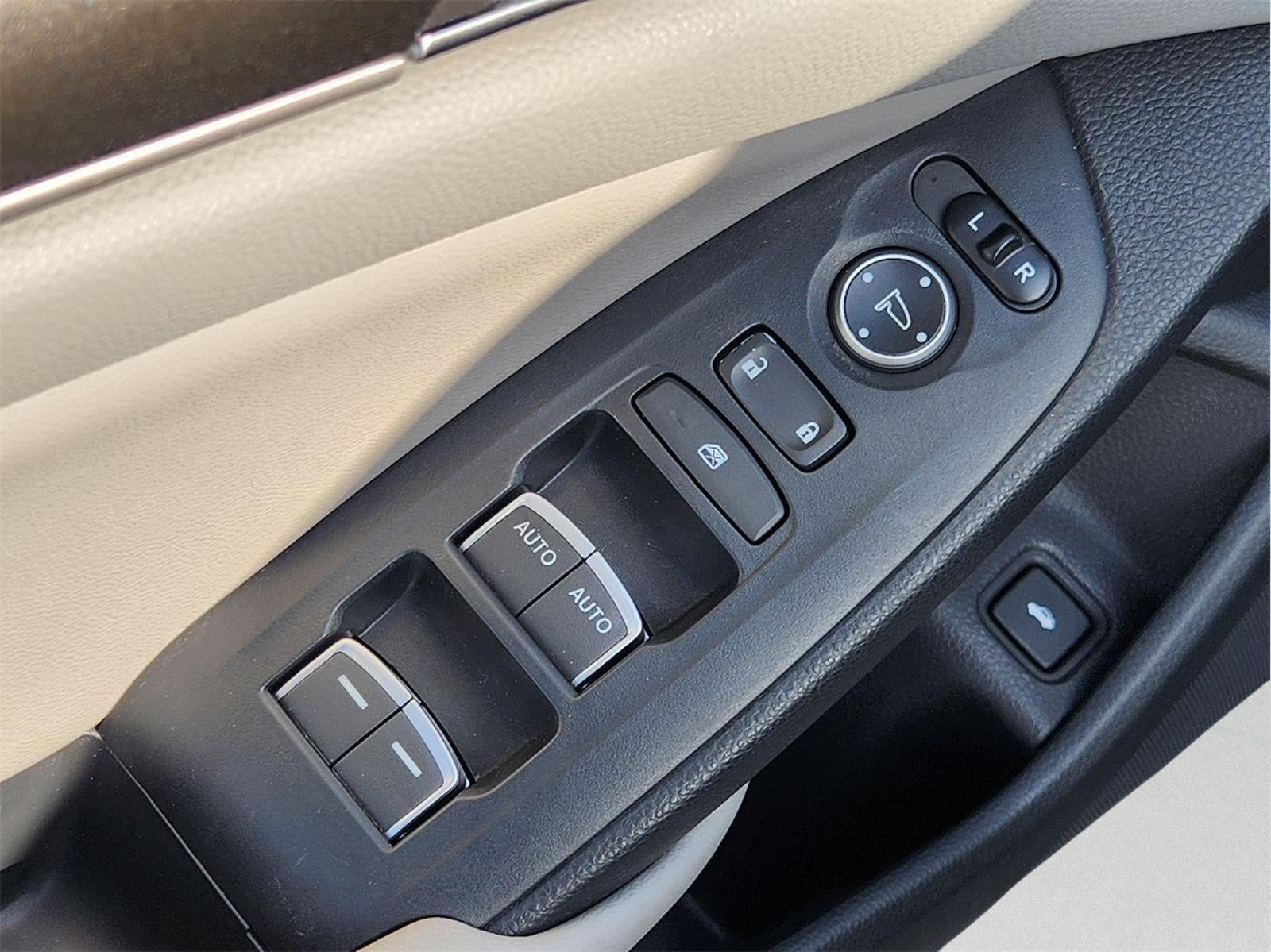 2019 Honda ACCORD Base
