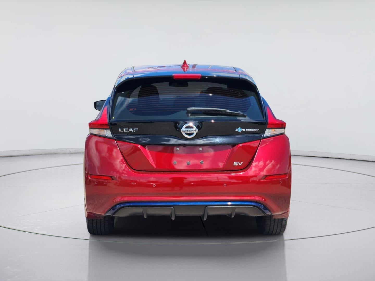 2022 Nissan LEAF SV
