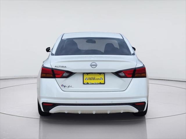 2025 Nissan Altima S