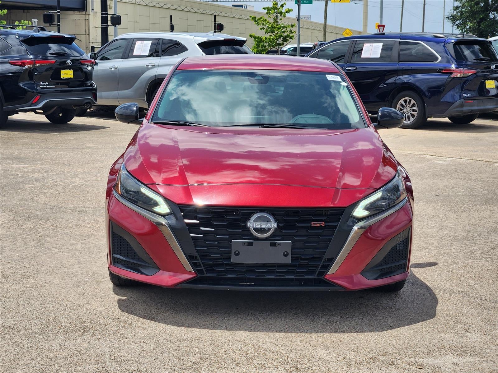 2024 Nissan Altima 2.5 SR