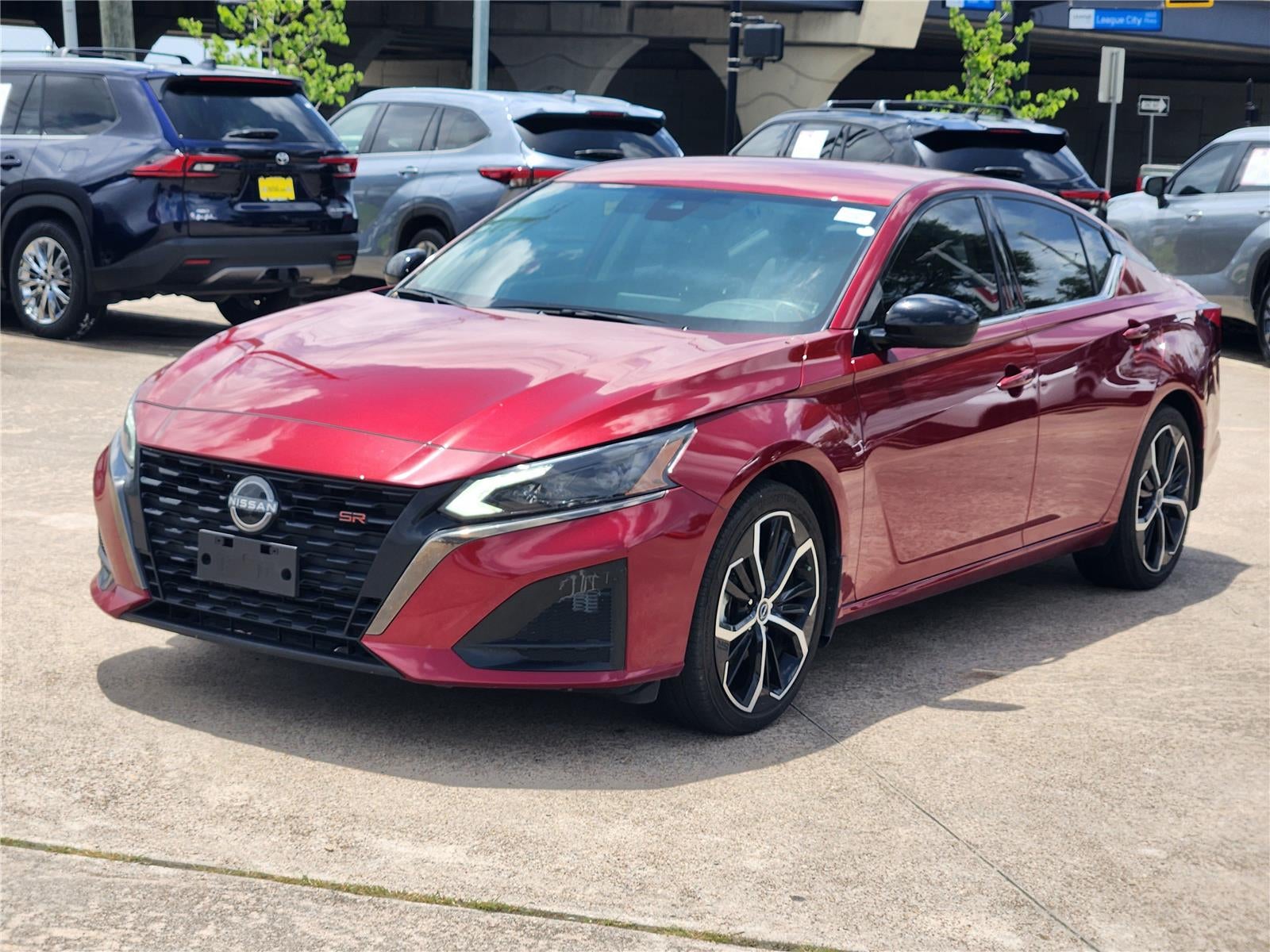 2024 Nissan Altima 2.5 SR