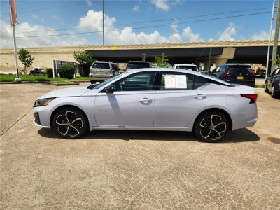 2025 Nissan Altima SR