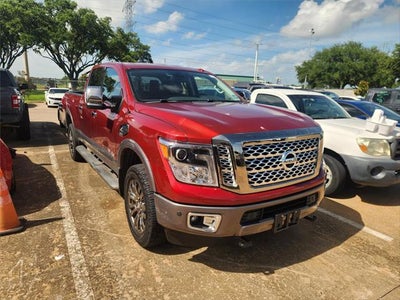 2016 Nissan TITAN Base