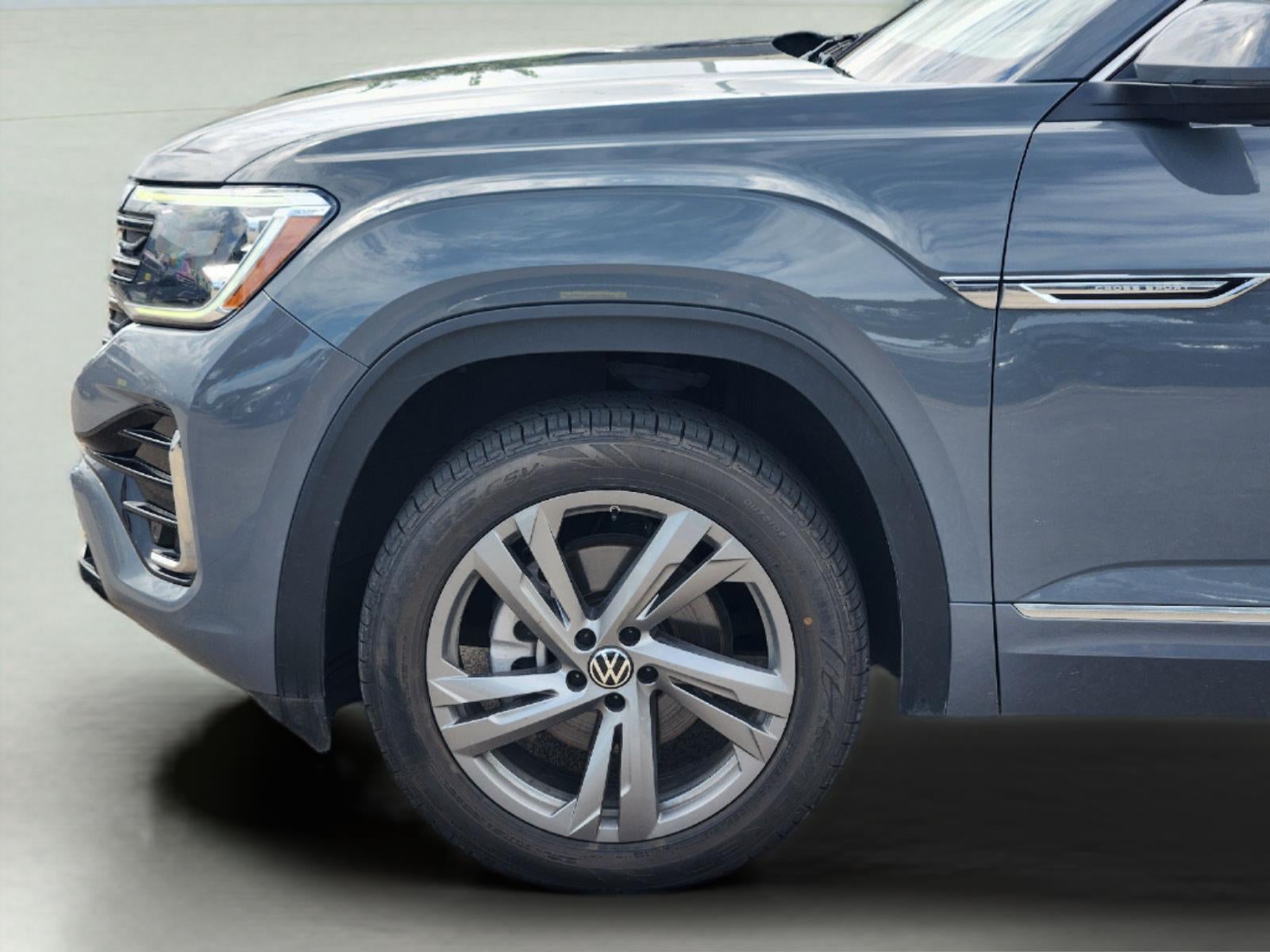 2024 Volkswagen Atlas Cross Sport 2.0T SEL R-Line