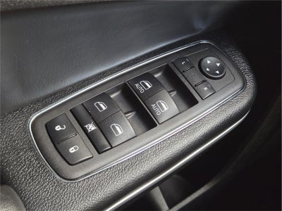 2023 Chrysler 300 Touring L