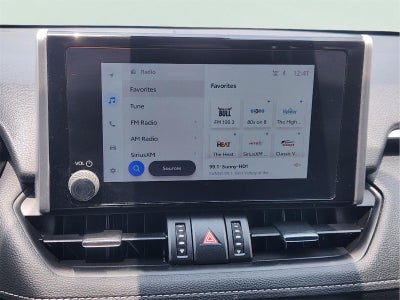 2024 Toyota Rav4 XLE Premium