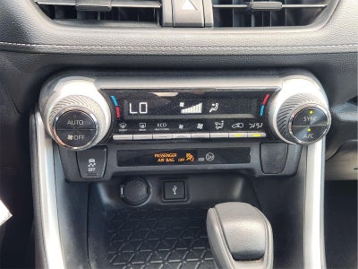 2020 Toyota Rav4 Hybrid LE
