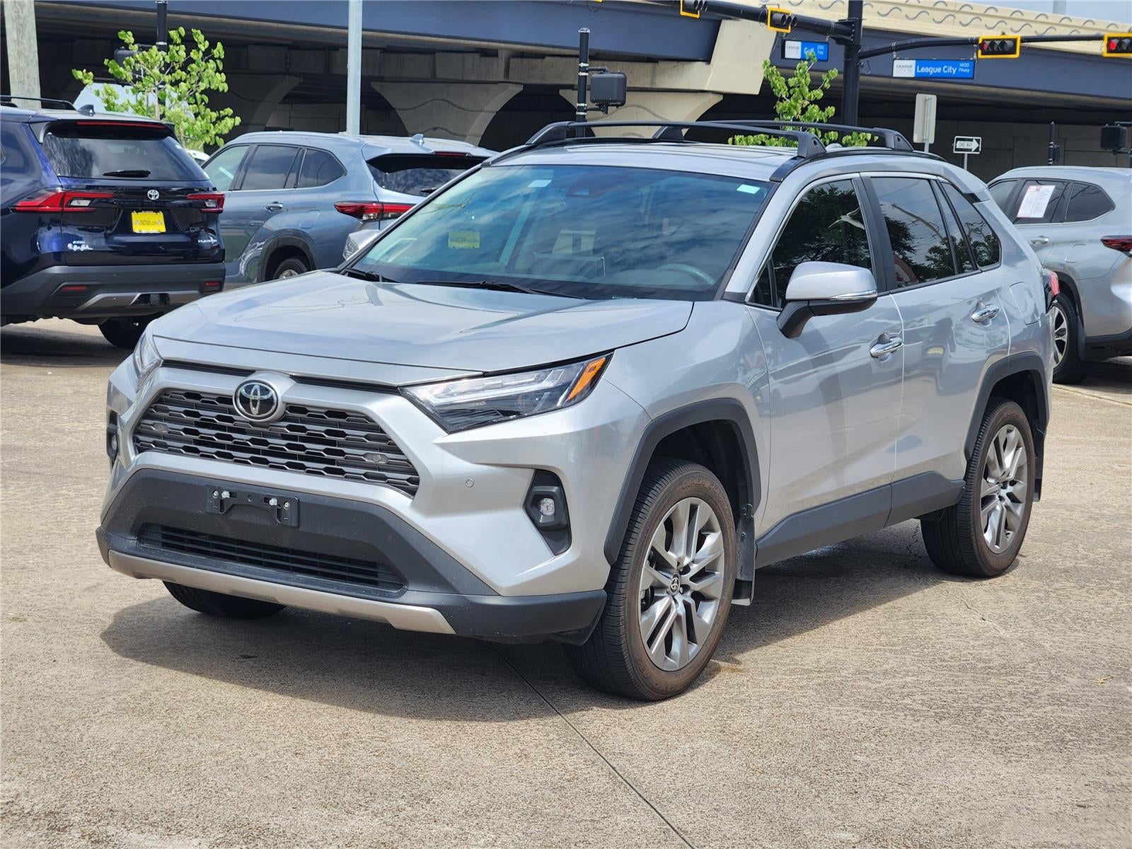 2022 Toyota RAV4 Base