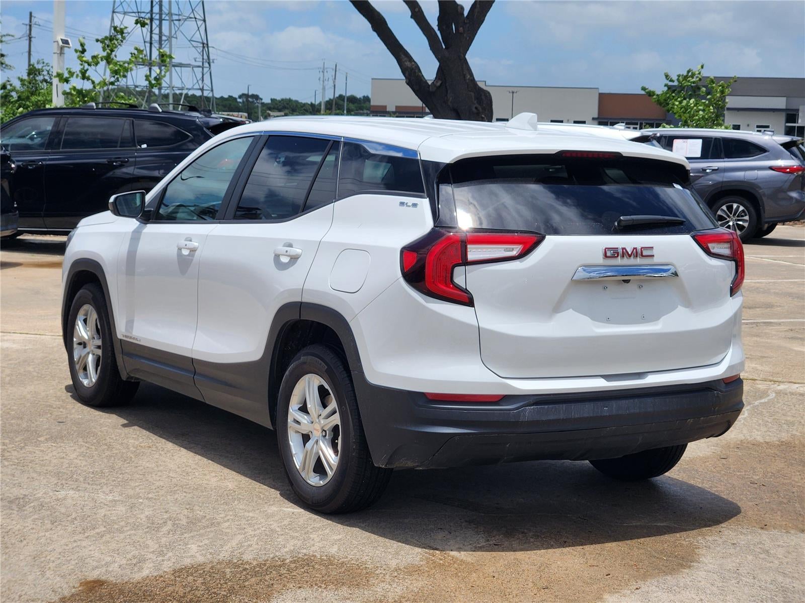 2024 GMC Terrain SLE