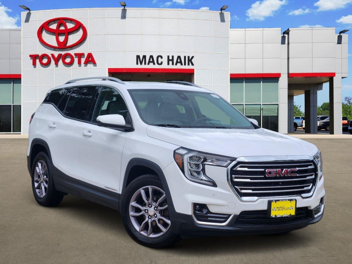 2023 GMC Terrain SLT