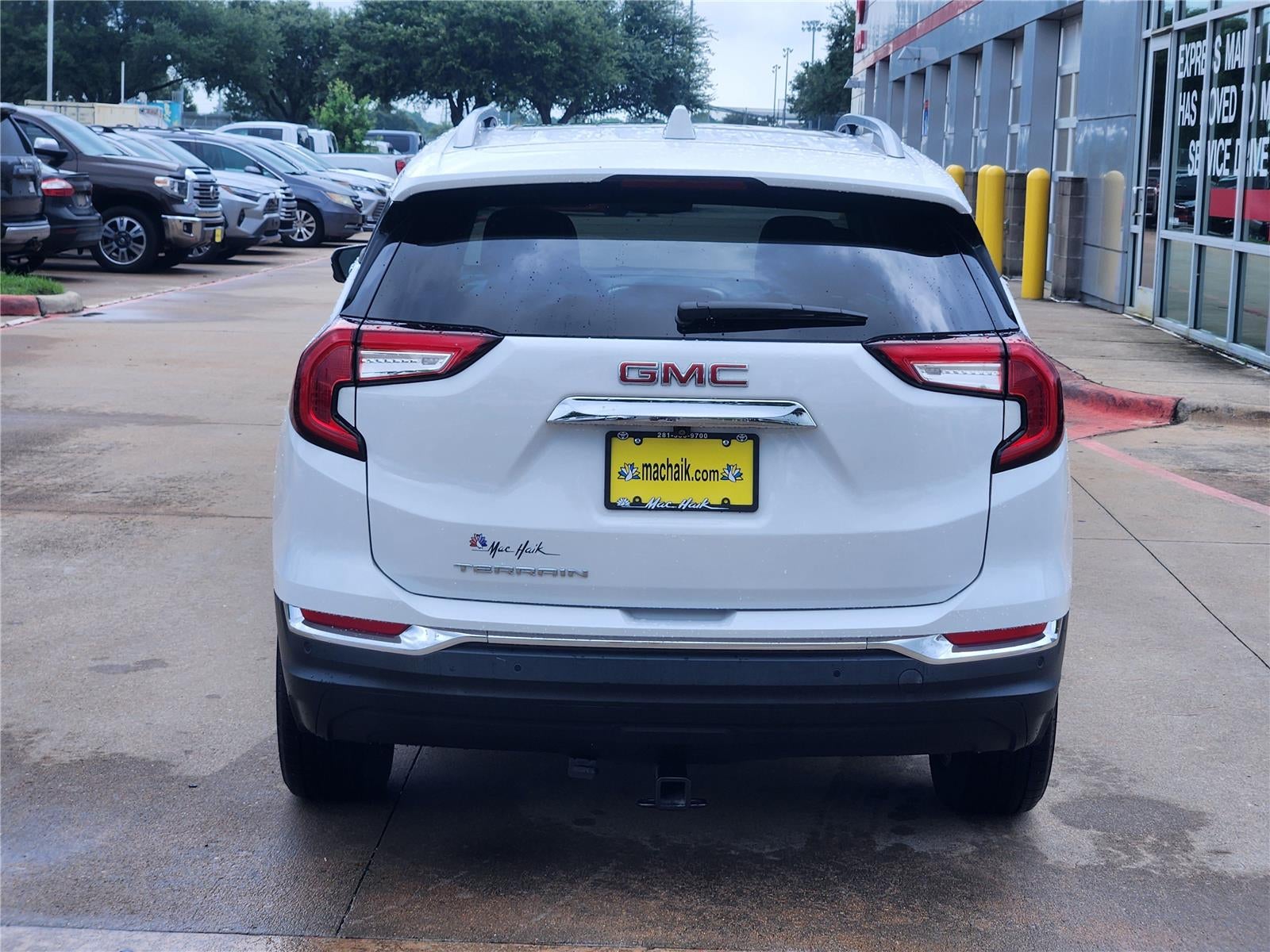 2023 GMC Terrain SLT