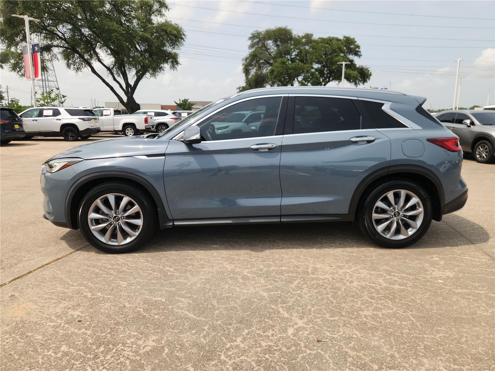 2022 INFINITI QX50 LUXE