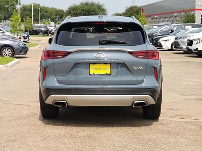 2022 INFINITI QX50 LUXE