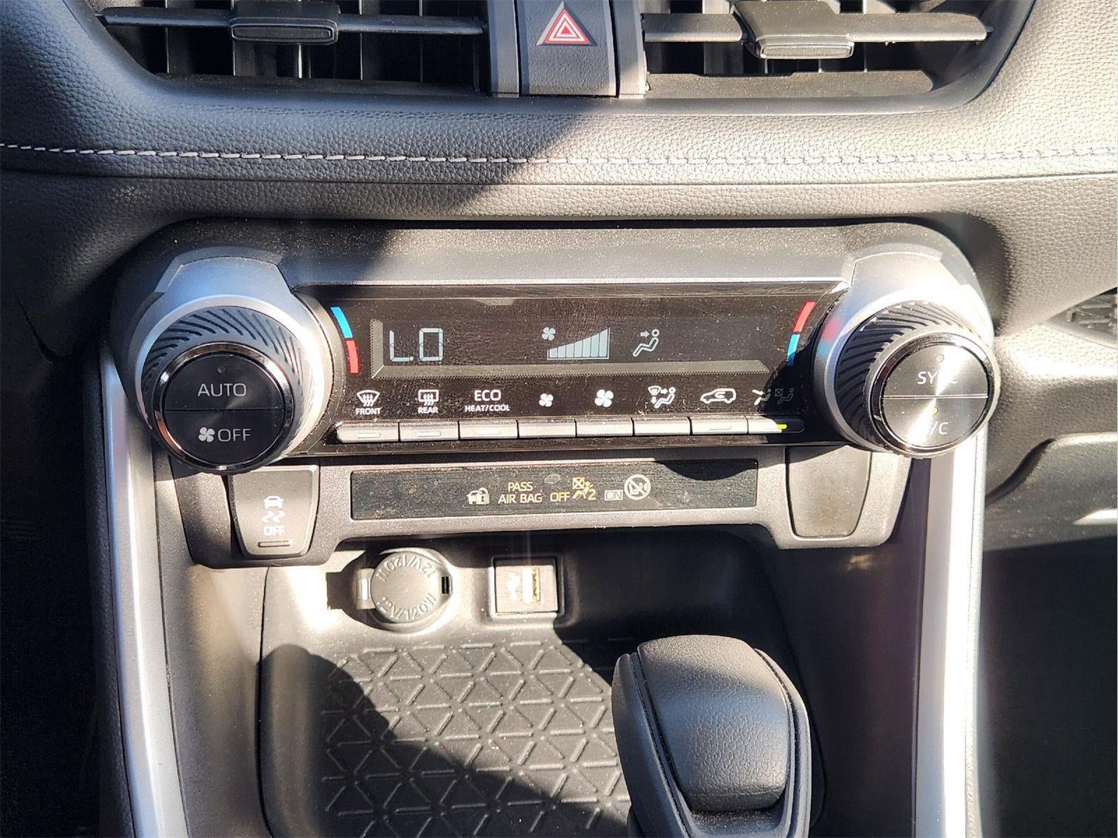 2025 Toyota Rav4 Base