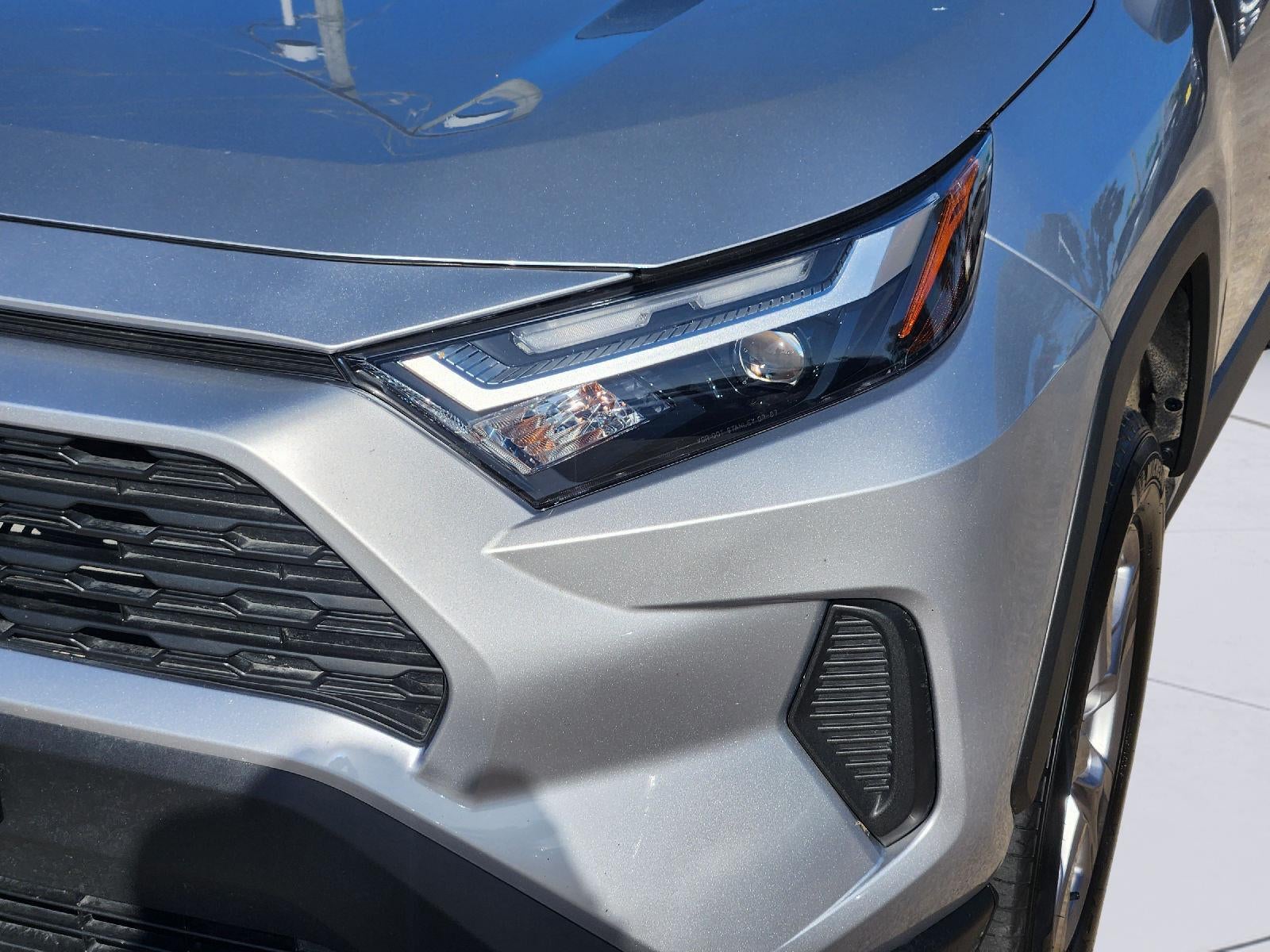 2025 Toyota Rav4 Base